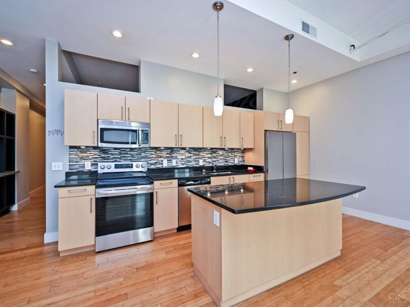 15 W Fourth Street, Unit 401, Cincinnati, OH 45202 Photo 23