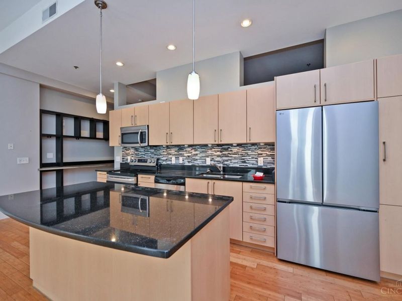 15 W Fourth Street, Unit 401, Cincinnati, OH 45202 Photo 26