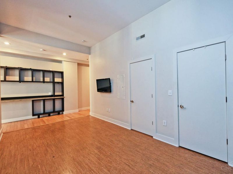 15 W Fourth Street, Unit 401, Cincinnati, OH 45202 Photo 31