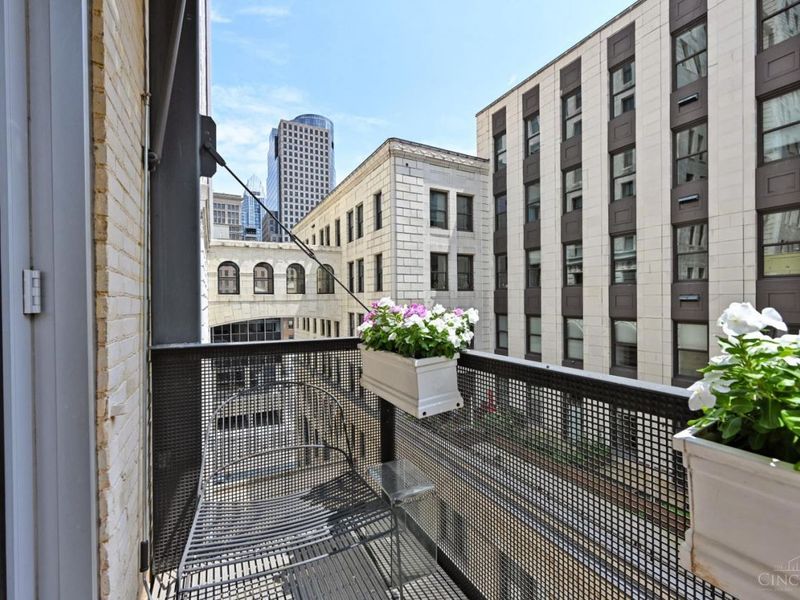 15 W Fourth Street, Unit 401, Cincinnati, OH 45202 Photo 46