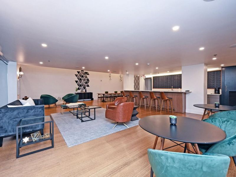 15 W Fourth Street, Unit 401, Cincinnati, OH 45202 Photo 8