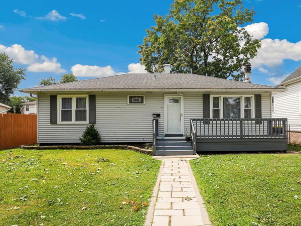 6243 Birmingham Street , Chicago Ridge, IL 60415
