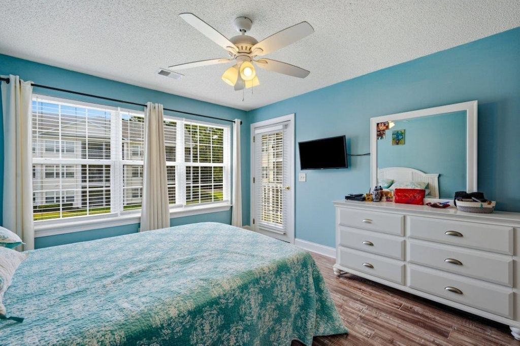 627 Woodmoor Dr.  Photo 14