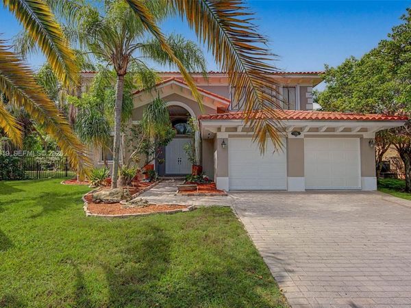 7926 SW 195th Ter , Cutler Bay, FL 33157