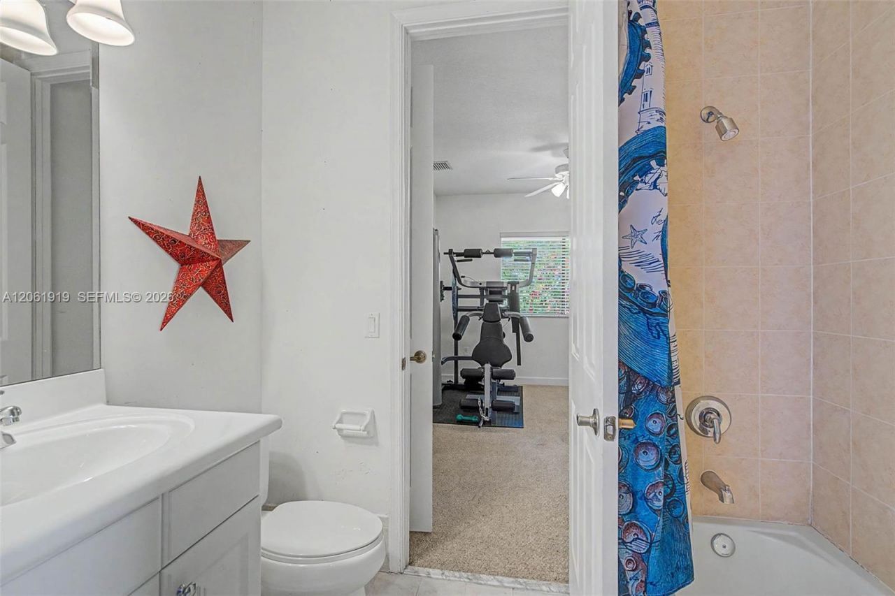 7926 SW 195th Ter, Cutler Bay, FL 33157 Photo