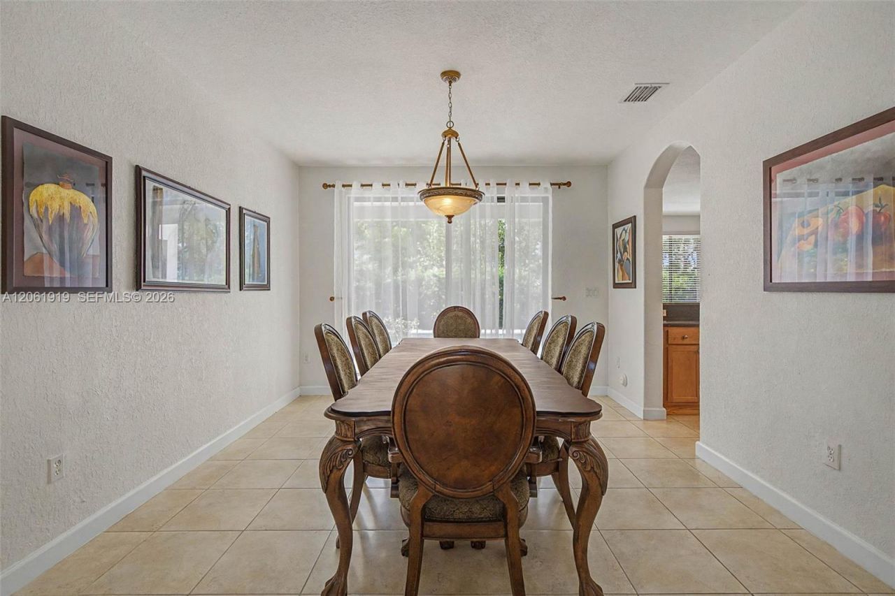 7926 SW 195th Ter, Cutler Bay, FL 33157 Photo