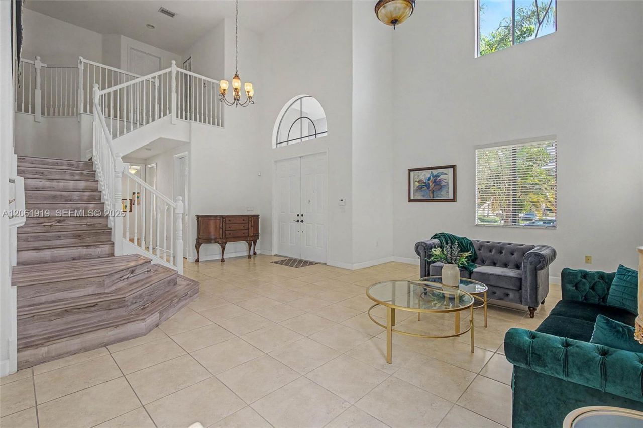 7926 SW 195th Ter, Cutler Bay, FL 33157 Photo