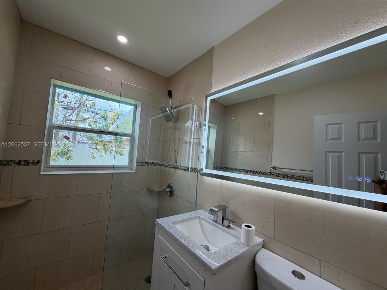 9016 NW 35th Ct, Miami, FL 33147 Photo