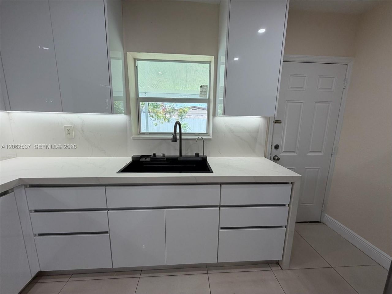 9016 NW 35th Ct, Miami, FL 33147 Photo