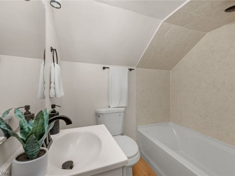 2348 Buena Vista Drive , Wickliffe, OH 44092 Photo 36