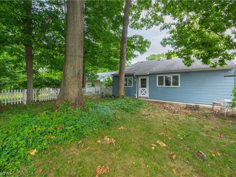 2348 Buena Vista Drive , Wickliffe, OH 44092 Photo 43