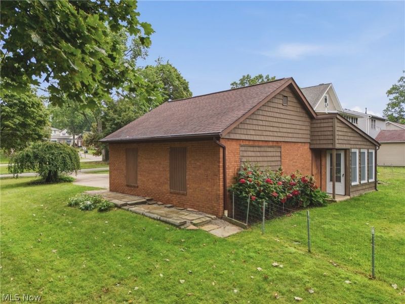 2260 Englewood Avenue , Akron, OH 44312 Photo 27