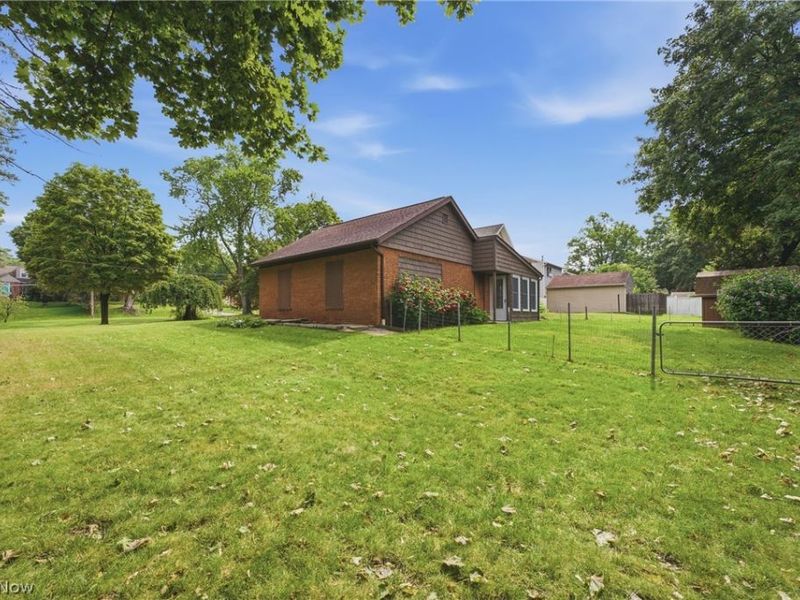 2260 Englewood Avenue , Akron, OH 44312 Photo 32