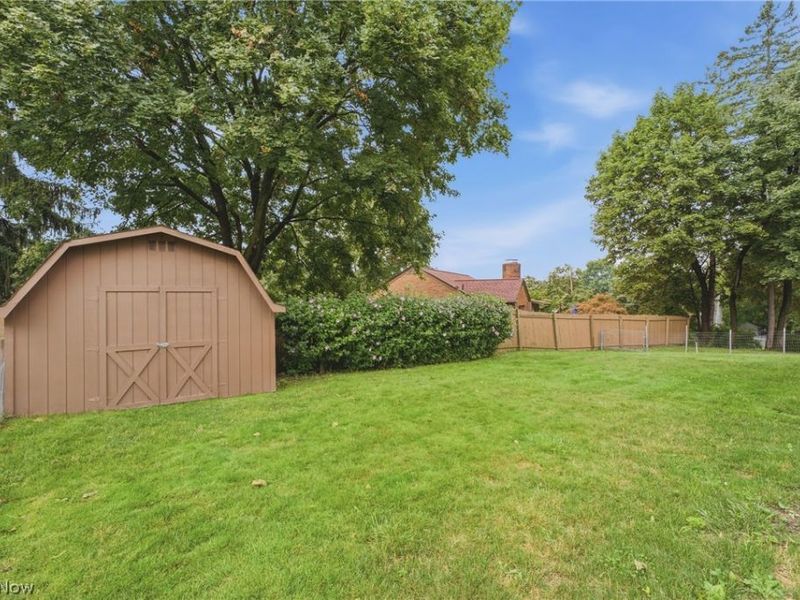 2260 Englewood Avenue , Akron, OH 44312 Photo 34
