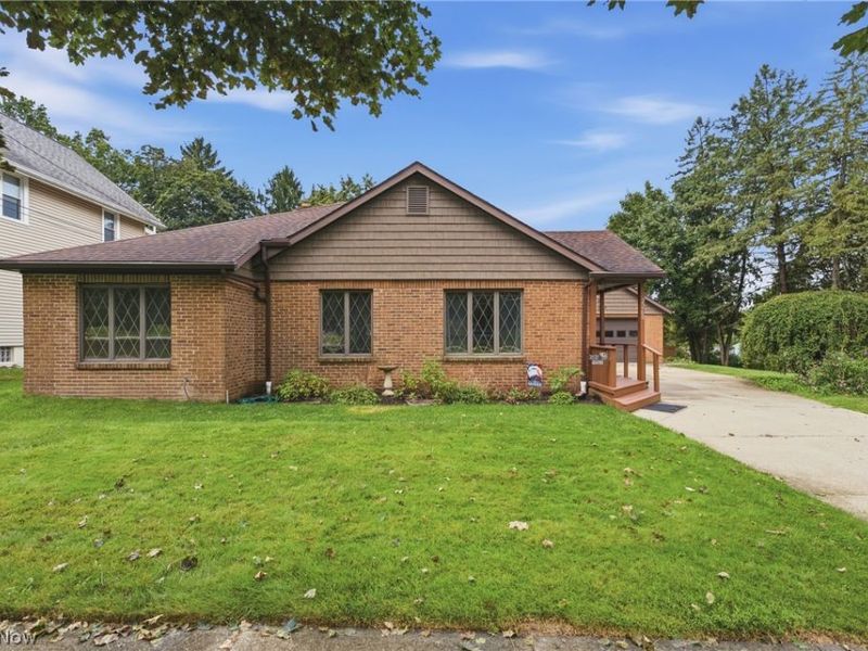 2260 Englewood Avenue , Akron, OH 44312 Photo 4