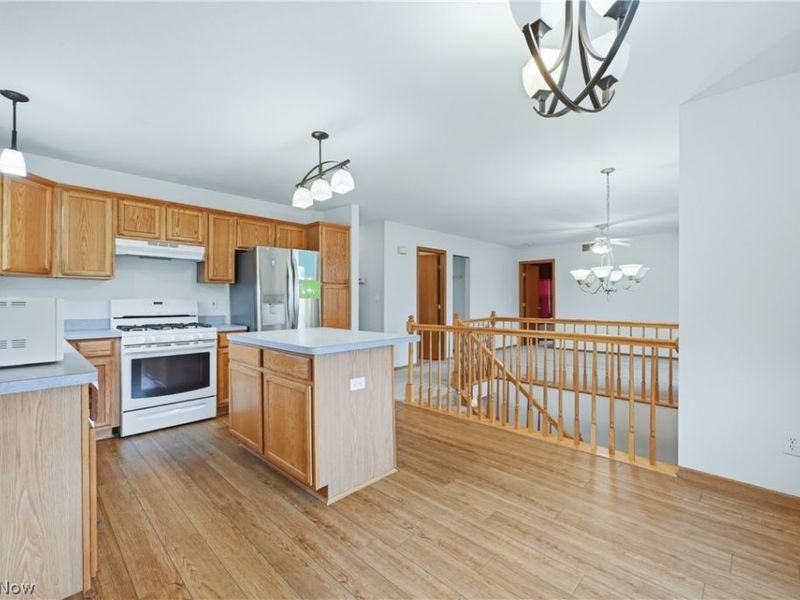 5613 Pierce Road NW, Warren, OH 44481 Photo 12