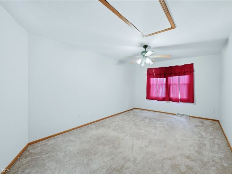 5613 Pierce Road NW, Warren, OH 44481 Photo 19