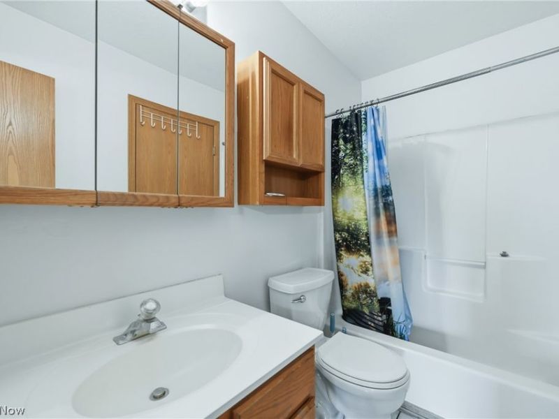 5613 Pierce Road NW, Warren, OH 44481 Photo 21