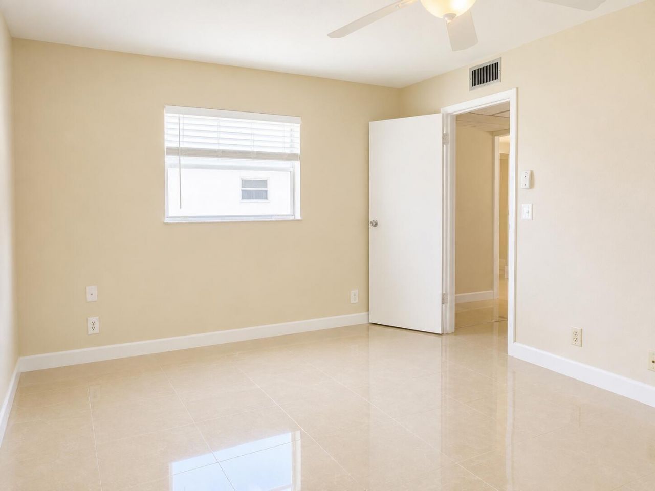 446 Saxony J Way, Unit 446, Delray Beach, FL 33446 Photo