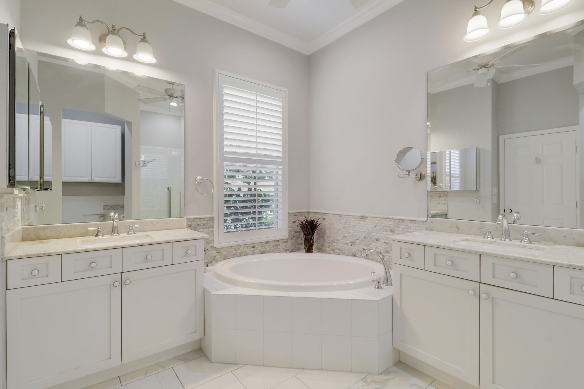7664 Greenbrier Circle, Port Saint Lucie, FL 34986 Photo