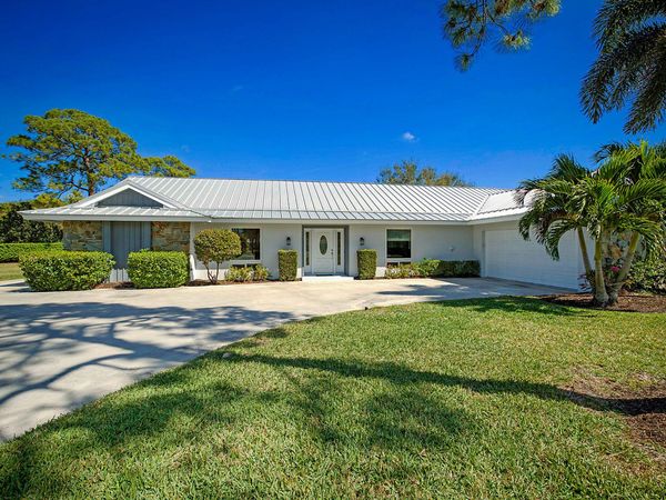10356 SEAGRAPE Way, Palm Beach Gardens, FL 33418