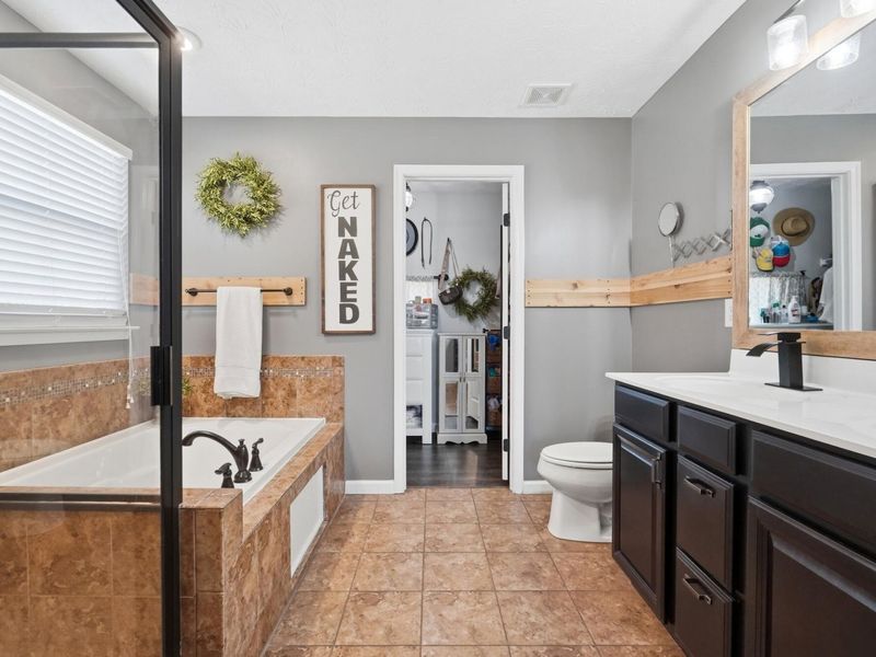 3302 Heatherstone Drive, Troy, OH 45373 Photo 70