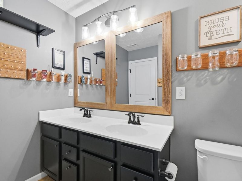 3302 Heatherstone Drive, Troy, OH 45373 Photo 80