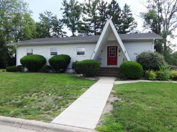 1230 House STREET, Beloit, WI 53511