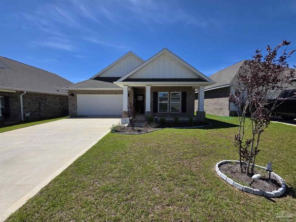 5839 Sargassum Ln, Milton, FL 32583