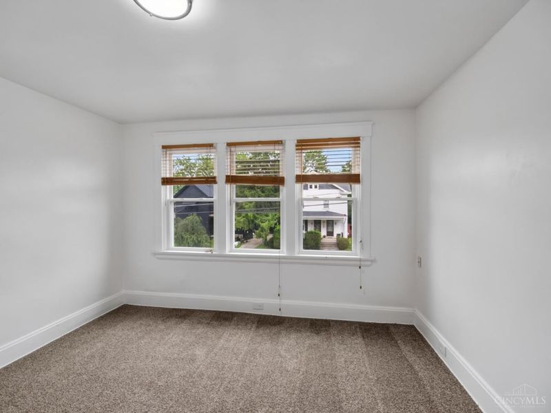 3743 Darwin Avenue, Cincinnati, OH 45211 Photo 13