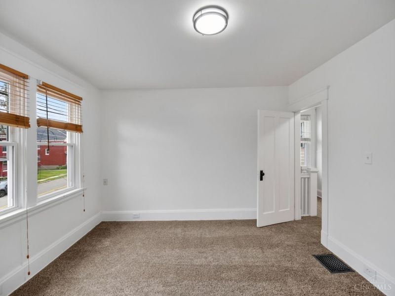 3743 Darwin Avenue, Cincinnati, OH 45211 Photo 15