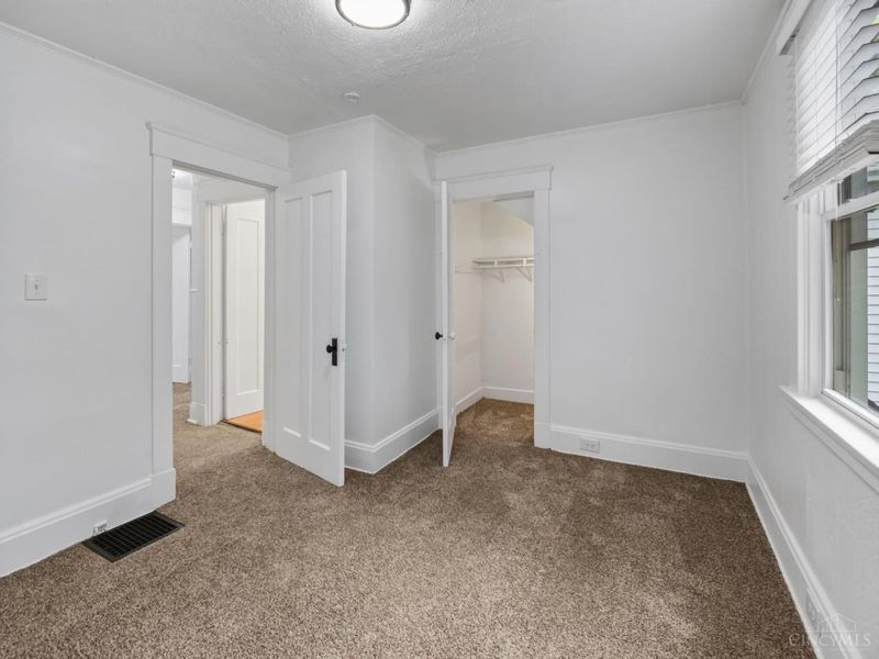 3743 Darwin Avenue, Cincinnati, OH 45211 Photo 17
