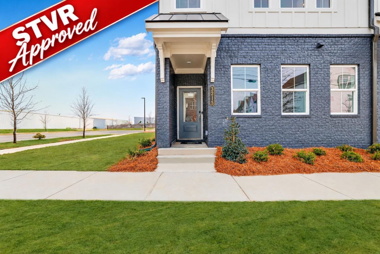 3355 Aberdeen Row, Unit 38, Chattanooga, TN 37410 Main Photo