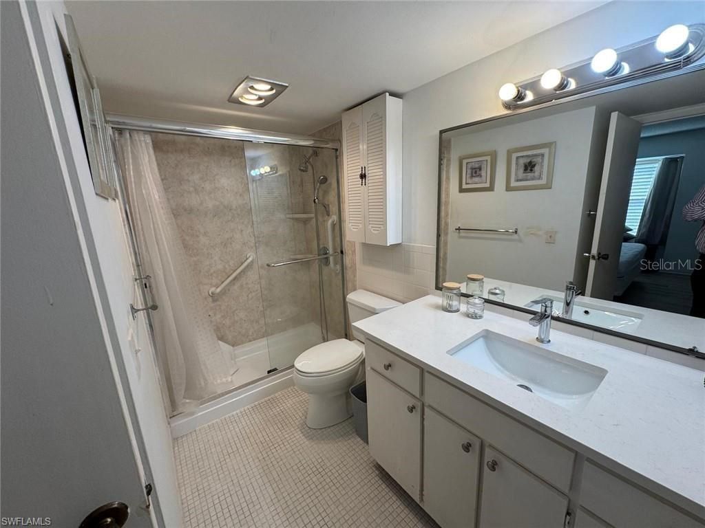 1900 Alamanda Drive , Unit 303, Naples, FL 34102 Photo