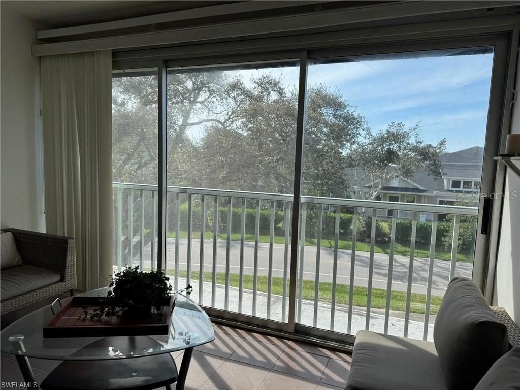 1900 Alamanda Drive , Unit 303, Naples, FL 34102 Photo