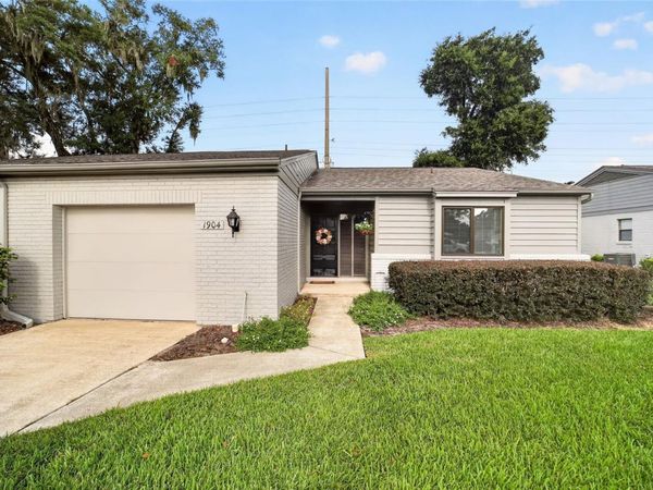 1904 SE 37TH COURT CIRCLE , OCALA, FL 34471