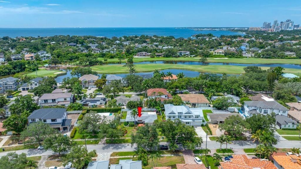 328 Bayview Drive Ne, Saint Petersburg, FL 33704 Photo