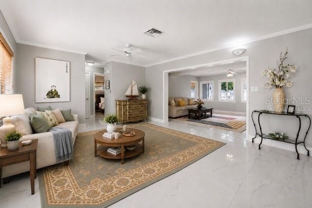 328 Bayview Drive Ne, Saint Petersburg, FL 33704 Photo