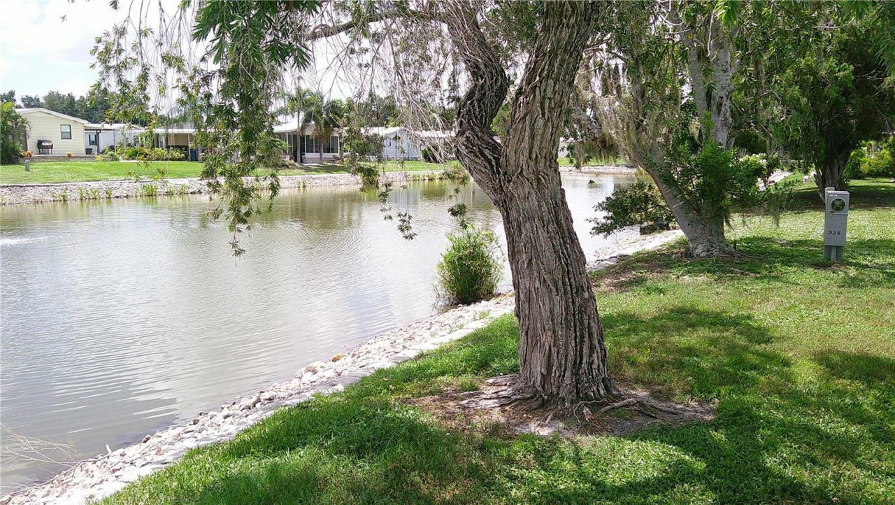 6710 36th Avenue E, Lot #326, Palmetto, FL 34221 Photo