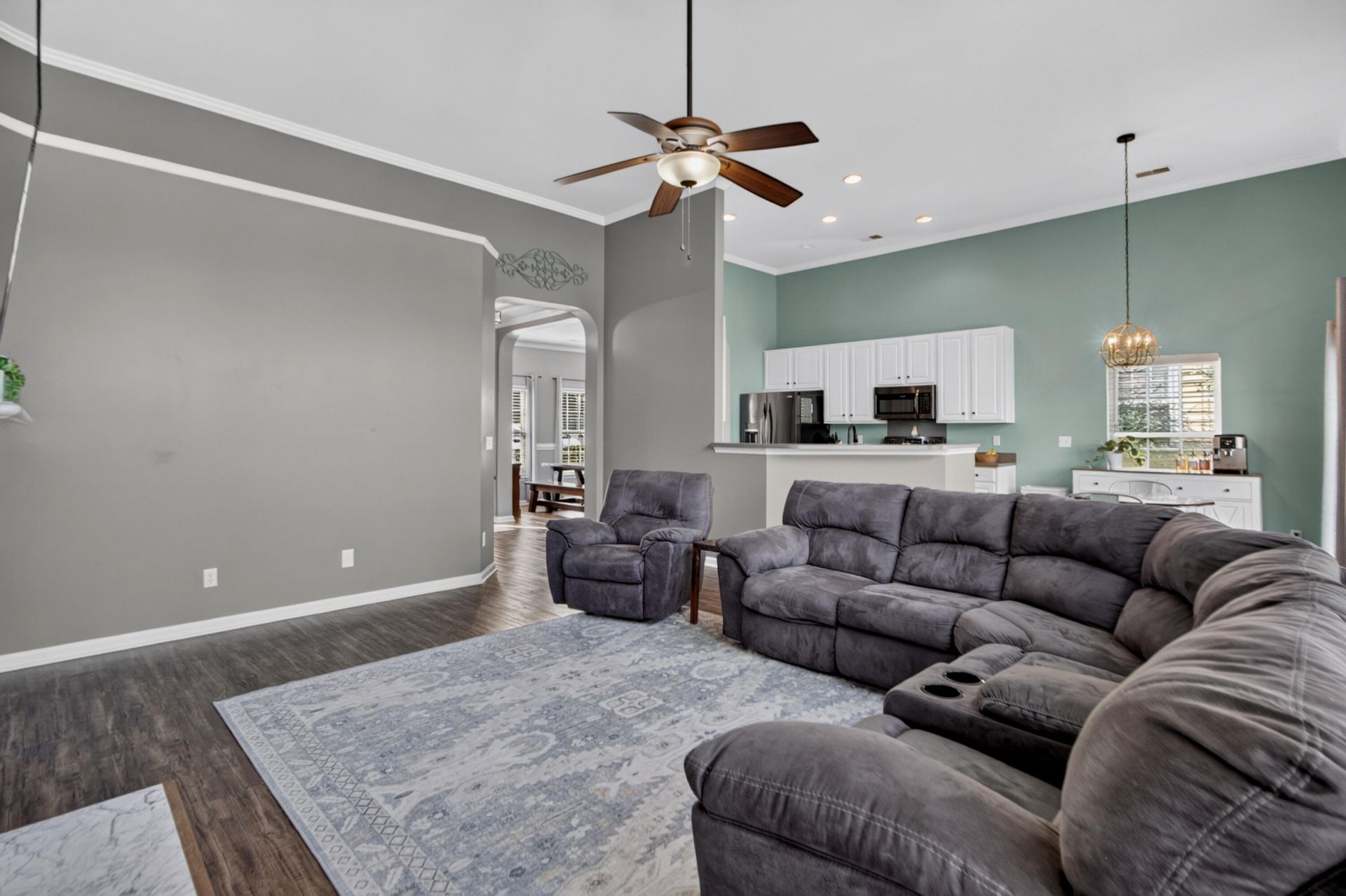 7312 Coopers Hawk Drive Photo 9