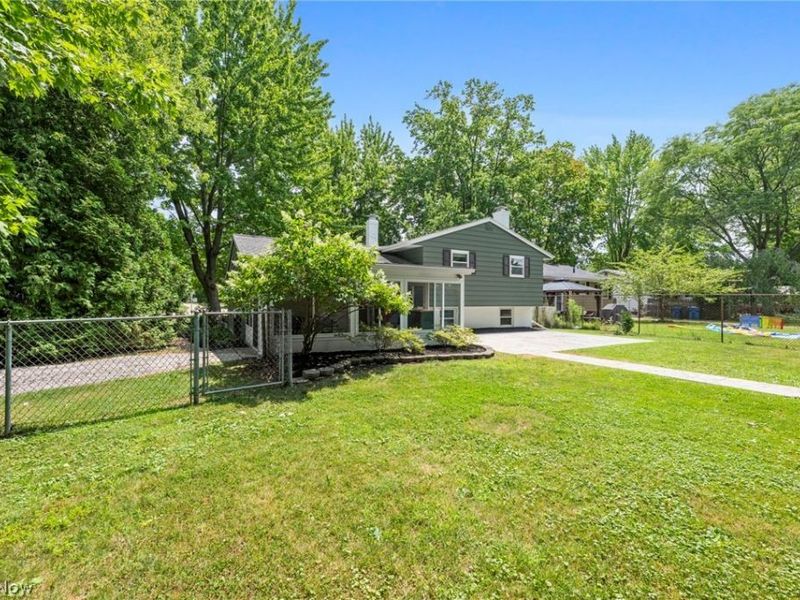 38380 Hurricane Drive , Willoughby, OH 44094 Photo 26