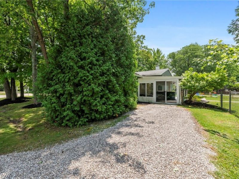 38380 Hurricane Drive , Willoughby, OH 44094 Photo 28