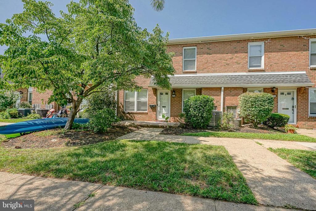 1046 Harbour Drive, Unit 1046, Palmyra, NJ 08065 Main Photo