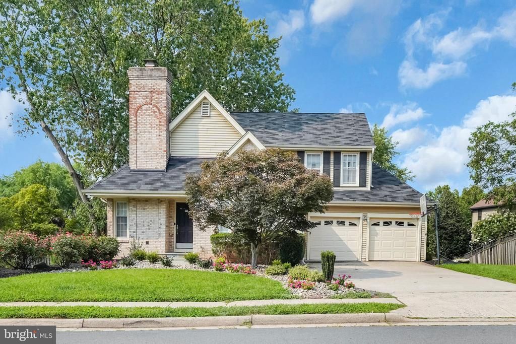 3251 Kinross Circle, Herndon, VA 20171 Main Photo
