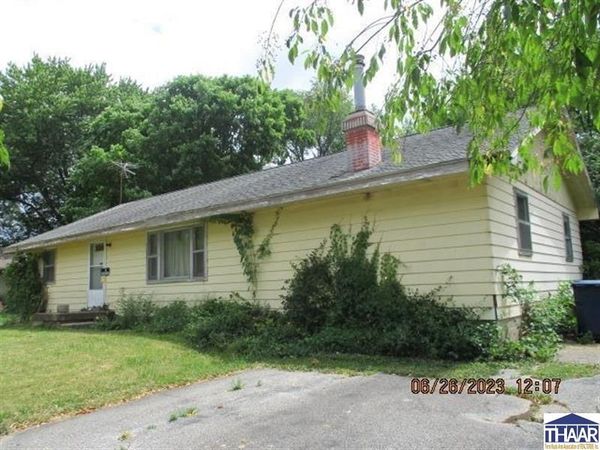 105 Hurst Avenue, Cloverdale, IN 46120
