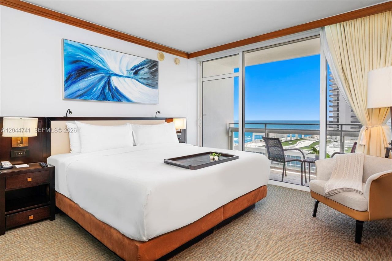 Please Call For Address, Unit 910, Miami Beach, FL 33141 Photo