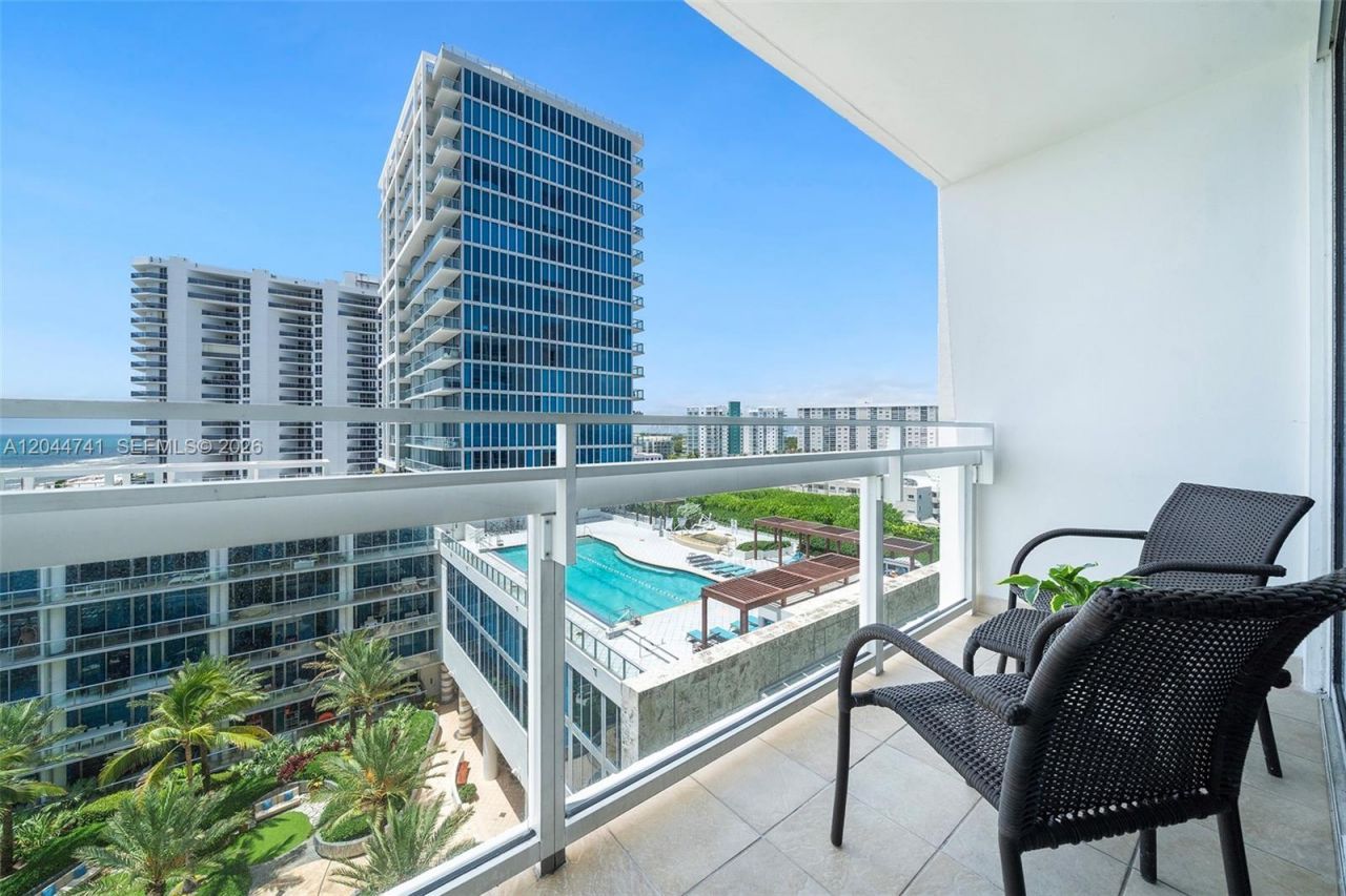Please Call For Address, Unit 910, Miami Beach, FL 33141 Photo