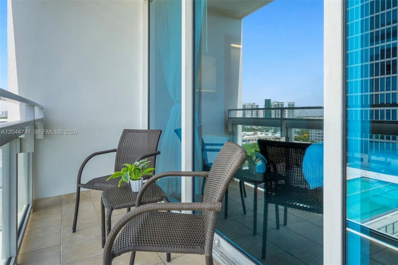 Please Call For Address, Unit 910, Miami Beach, FL 33141 Photo