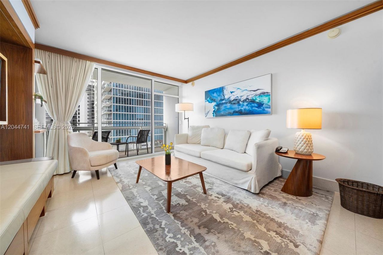 Please Call For Address, Unit 910, Miami Beach, FL 33141 Photo