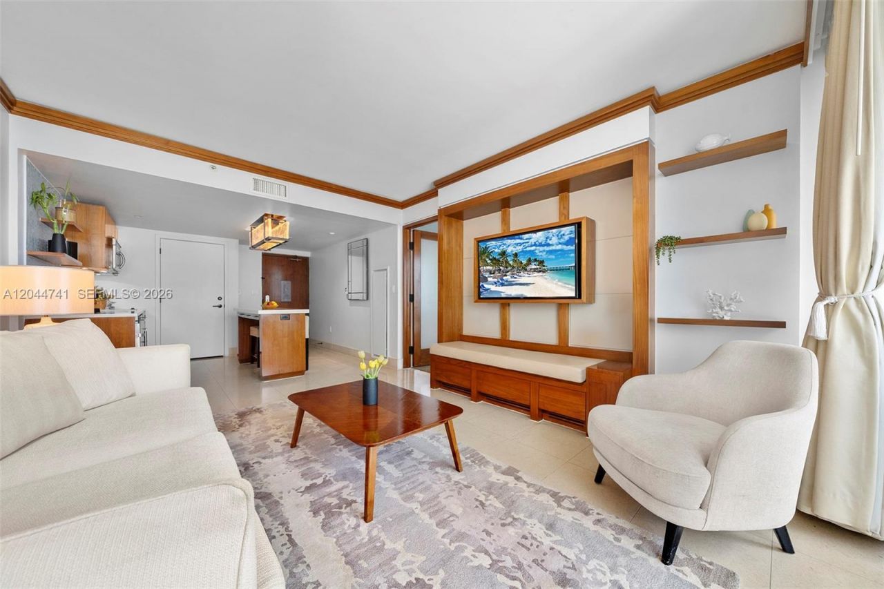 Please Call For Address, Unit 910, Miami Beach, FL 33141 Photo